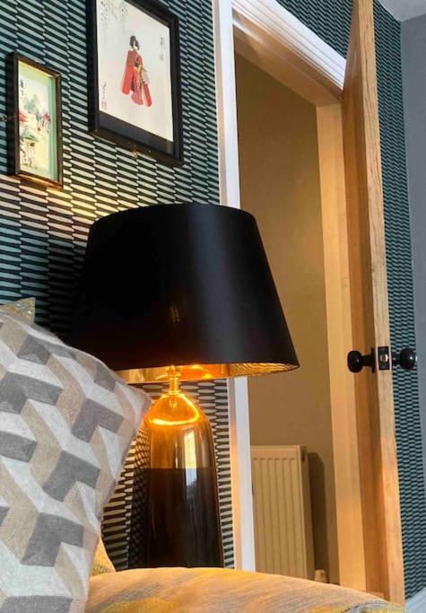 Spacious Semi-Detached Southsea House, Free Parking On Drive Портсмът Екстериор снимка